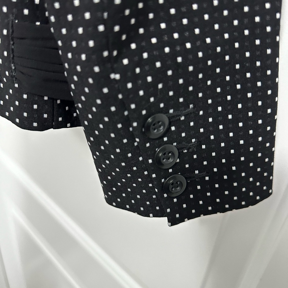 Cabi Black - Picture 3 of 7